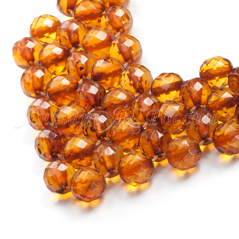 Бусы янтарь